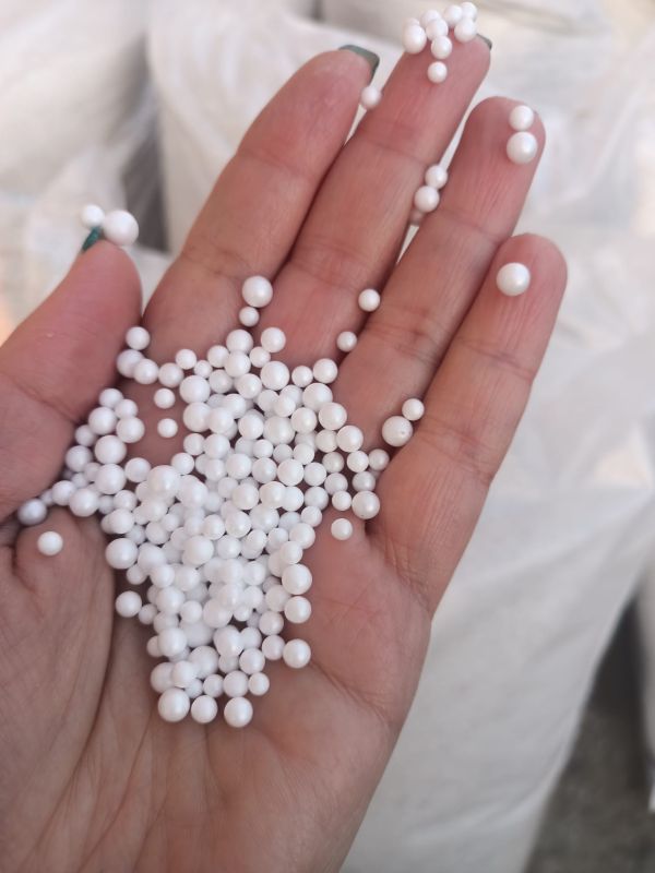 Пінопластові кульки